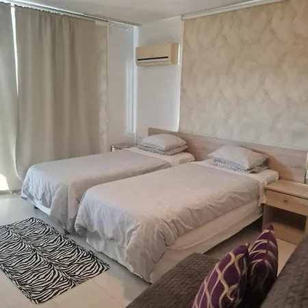 Apartament Myriama *