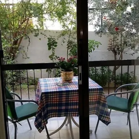 Myriama * Ayía Nápa