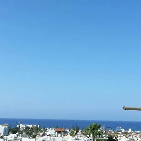 شقة ماريما أيا نابا